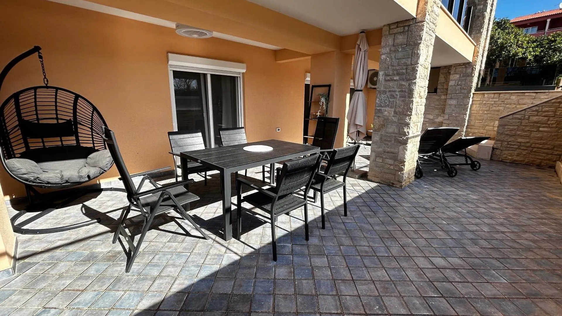 Apartment Posesi Mit Pool Und Strandnah Medulin Croatia